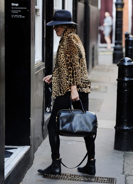 Kate+Moss+Tote+Bags+Leather+Tote+C29s5Ncl1r3l.jpg